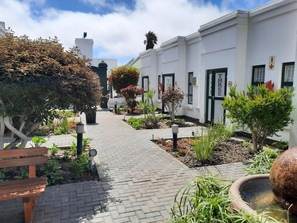 Langholm Hotel Walvis Bay Exterior foto