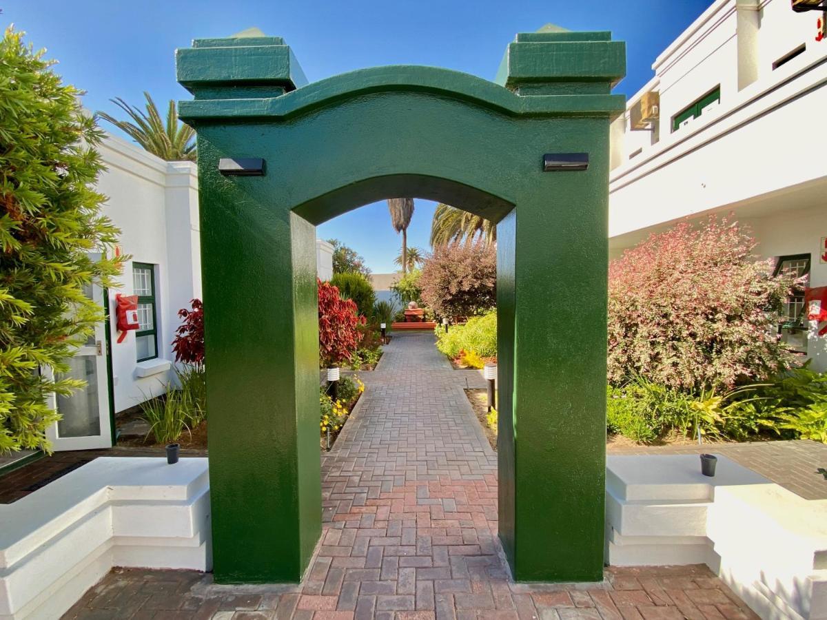 Langholm Hotel Walvis Bay Exterior foto